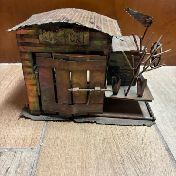 Vintage Metal Barnstormer/ Bi-plane in a barn art - Picture 1 of 5